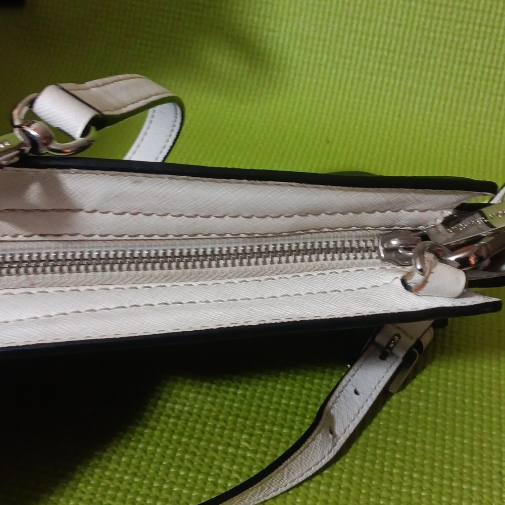Michael Kors Black and White Crossbody Bag - Picture 7 of 7
